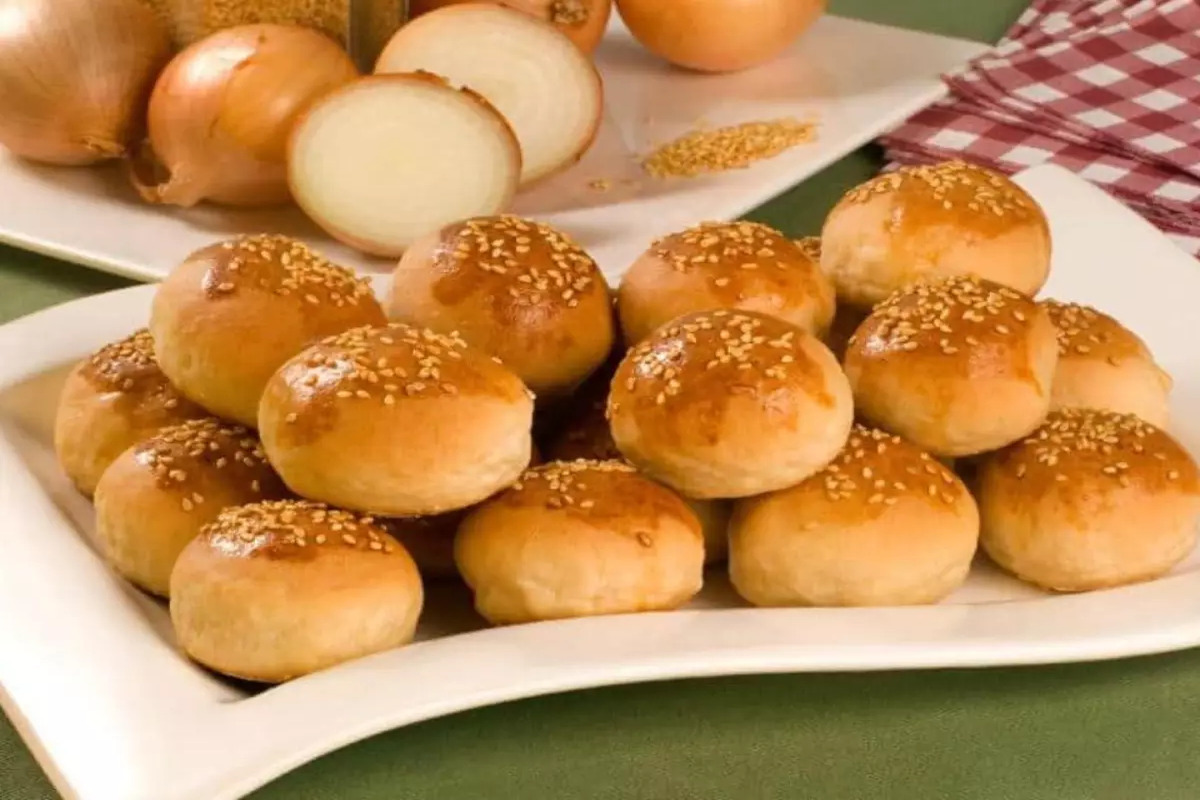Como Fazer Pão De Cebola Igual Da Padaria Feito No liquidificador